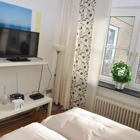 Apartment Jollboot - Gunstiges Kleines Studioapartment Im Erdgeschoss *