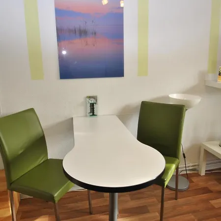 Apartment Jollboot - Gunstiges Kleines Studioapartment Im Erdgeschoss *